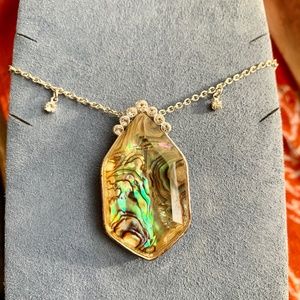 Vintage AVON pretty Abalone & Crystal Necklace
